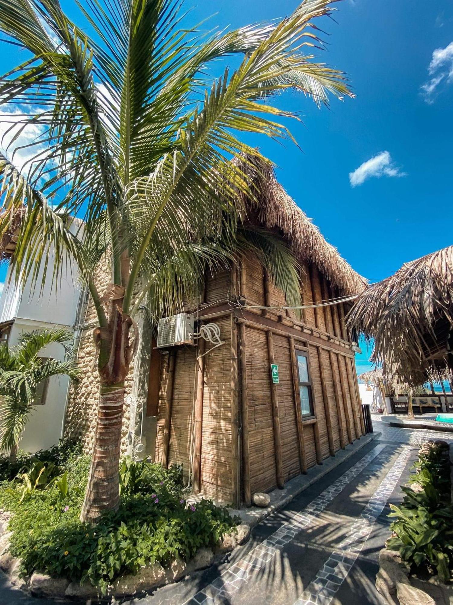 Hotel Puerto Antiguo Los Organos Bagian luar foto