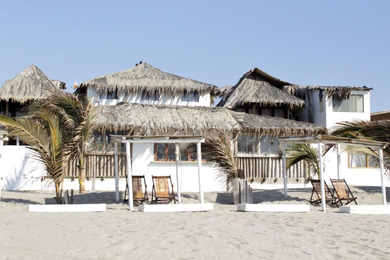 Hotel Puerto Antiguo Los Organos Bagian luar foto